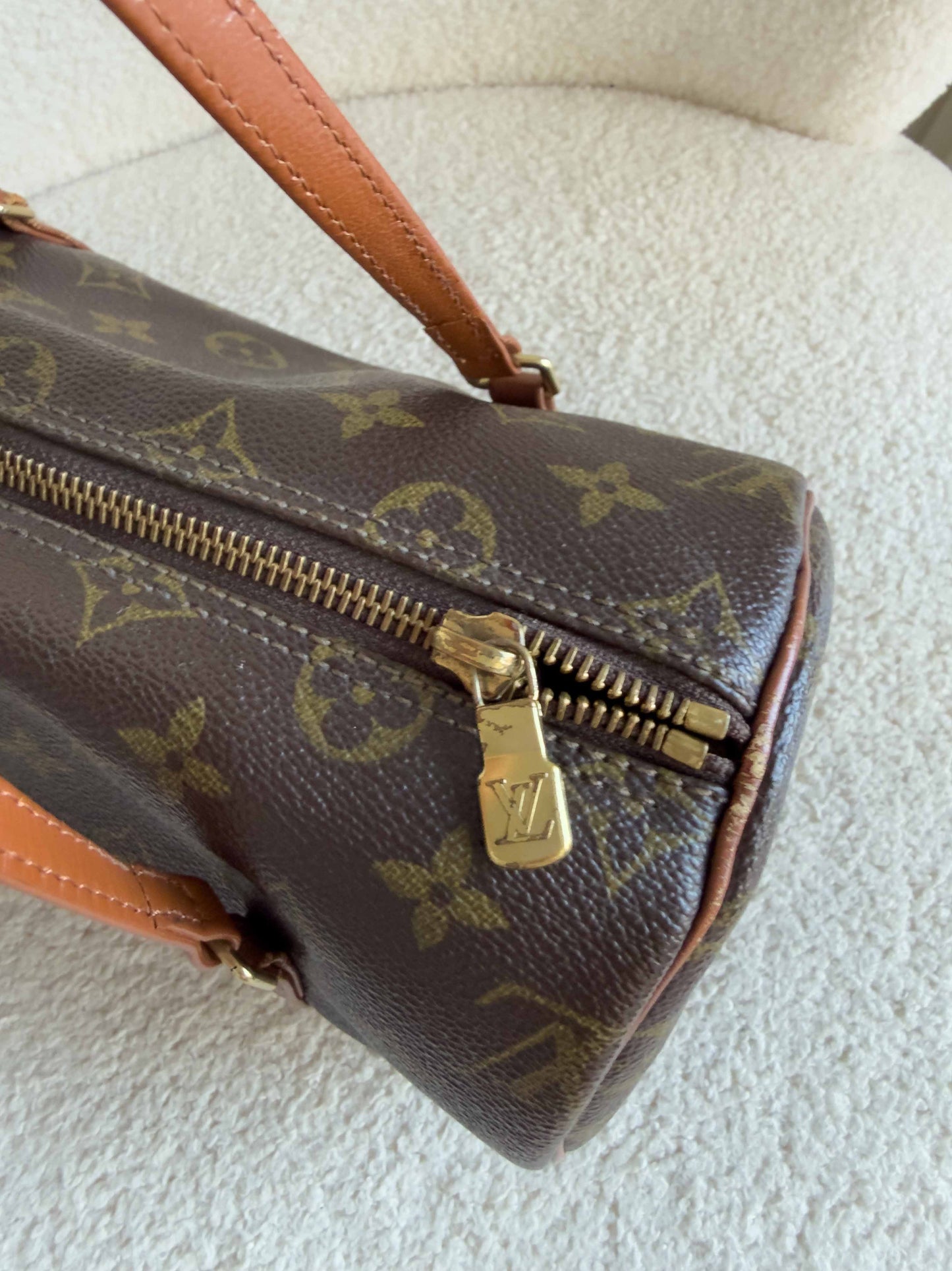 Louis Vuitton Papillon 26