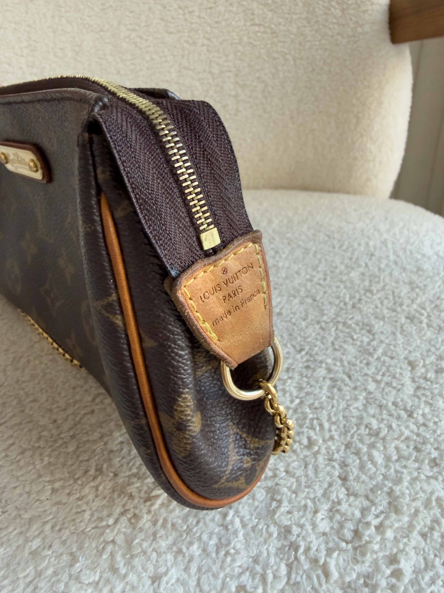 Louis Vuitton Eva